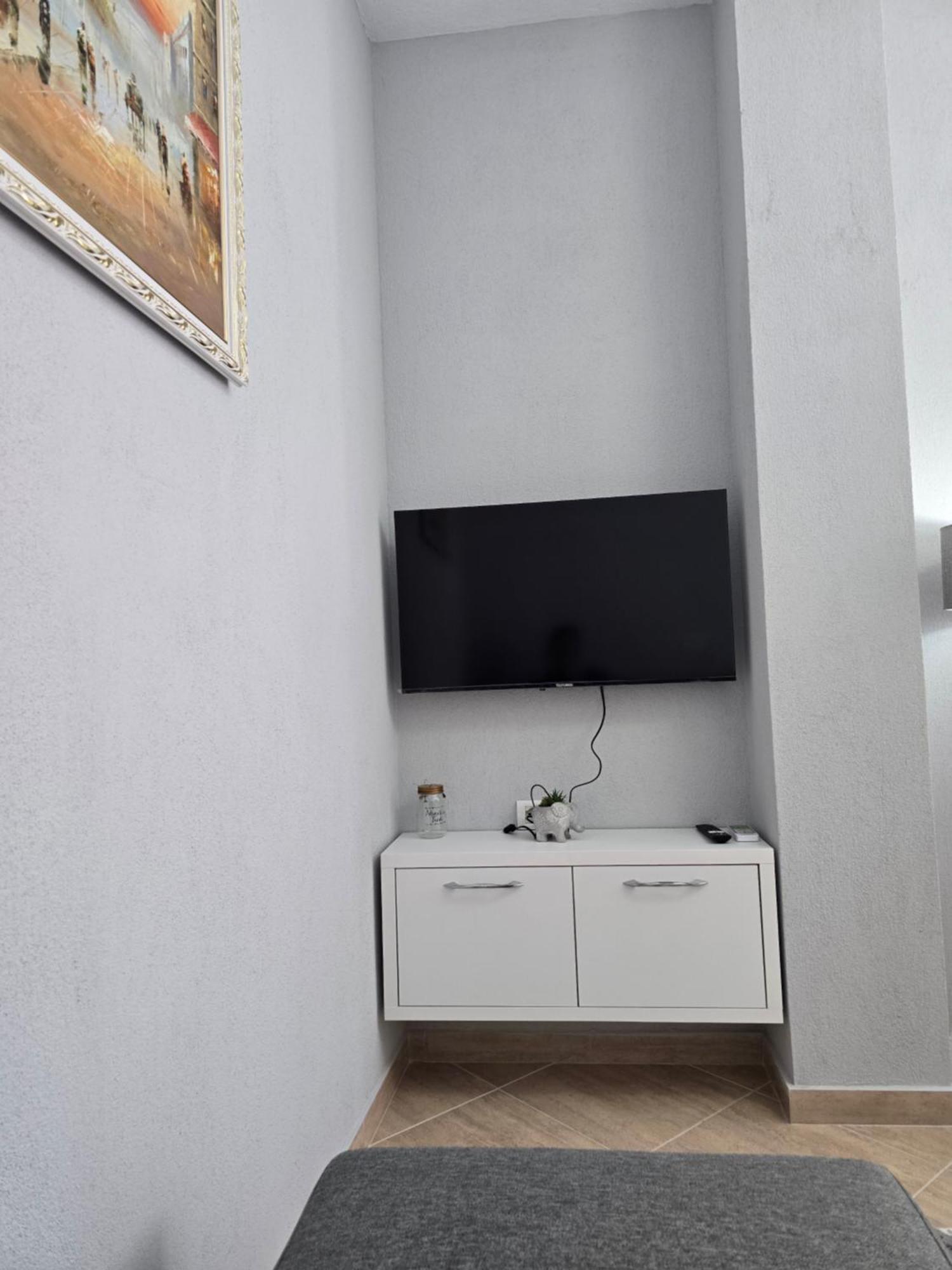 Prima Apartment *